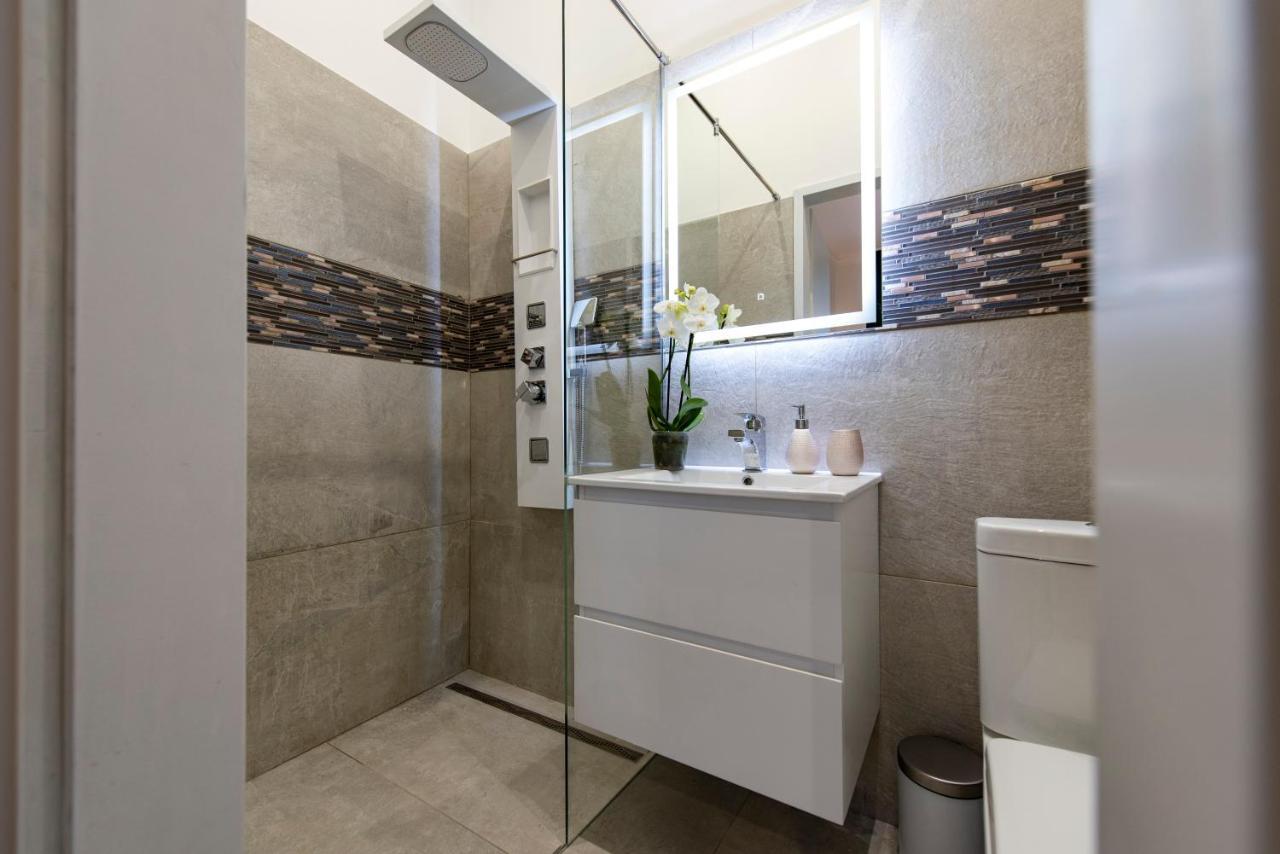 City Centre Deluxe Apartment