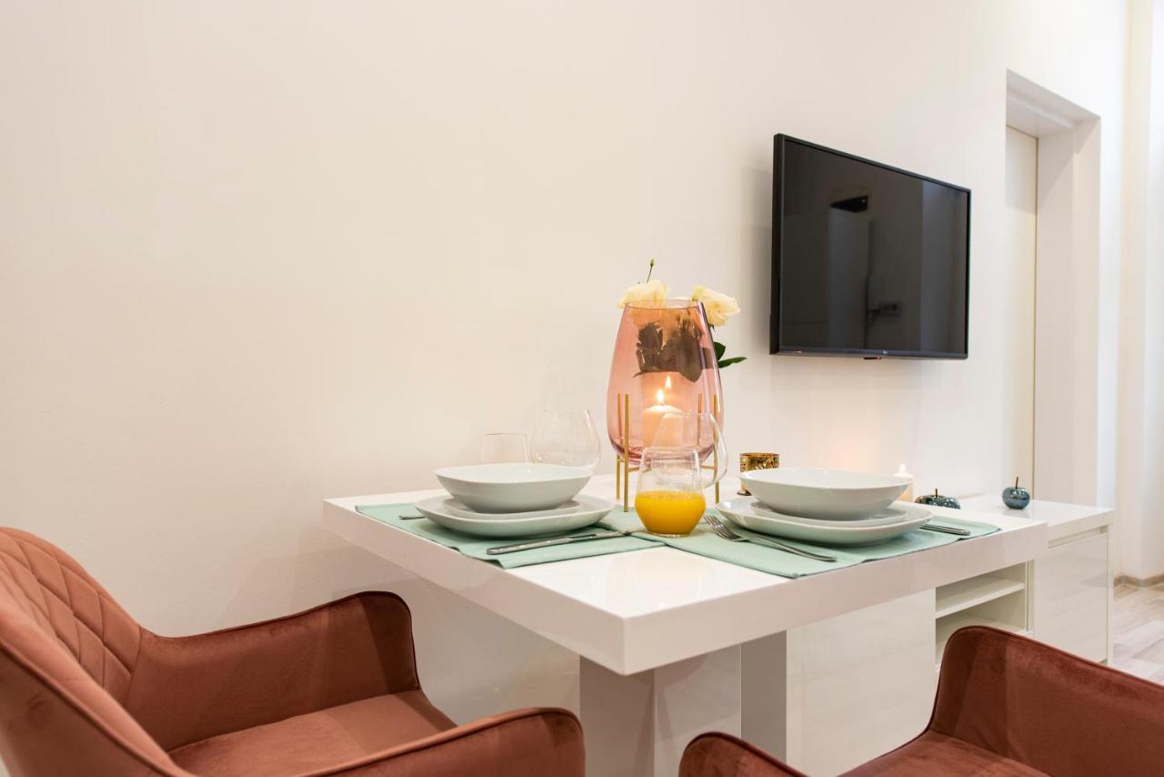 City Centre Deluxe Apartamento